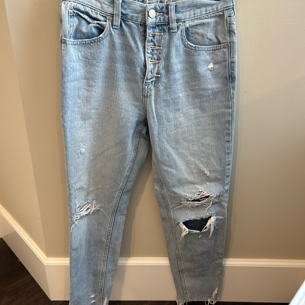Free People Blue Cropped Jeans with Vintage Distress